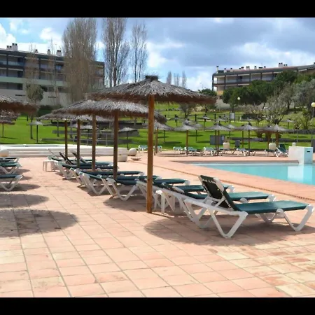 Marina Park Apartment *